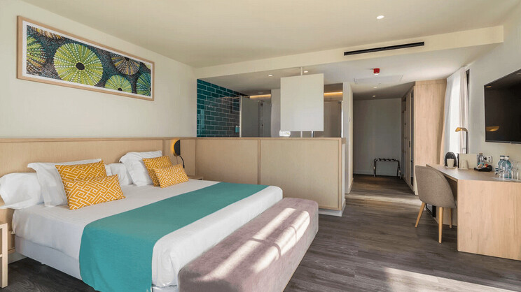 My Favourite Club Double Frontal Sea View 